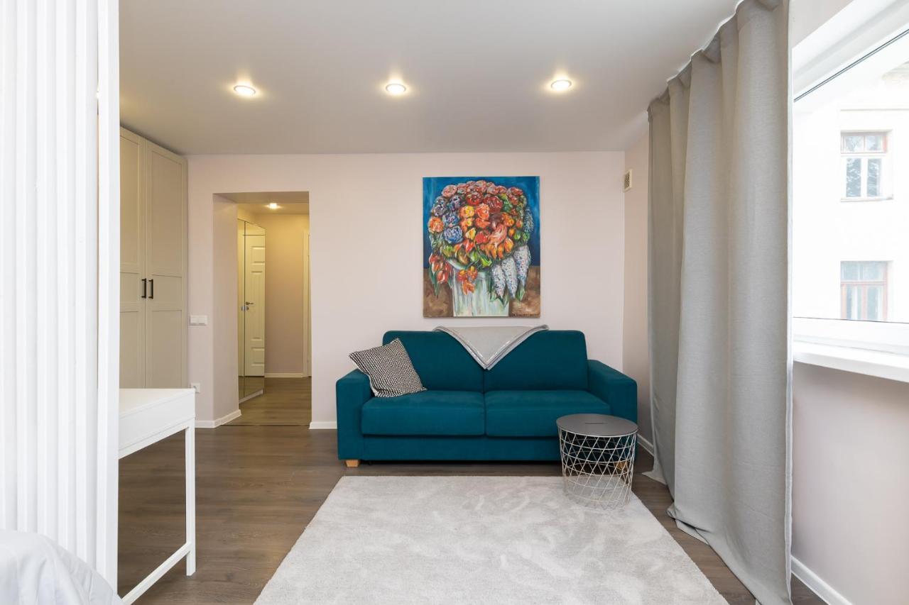 Cozy Stylish Studio Apartment With Free Parking By Centralapartments Tallinn Dış mekan fotoğraf