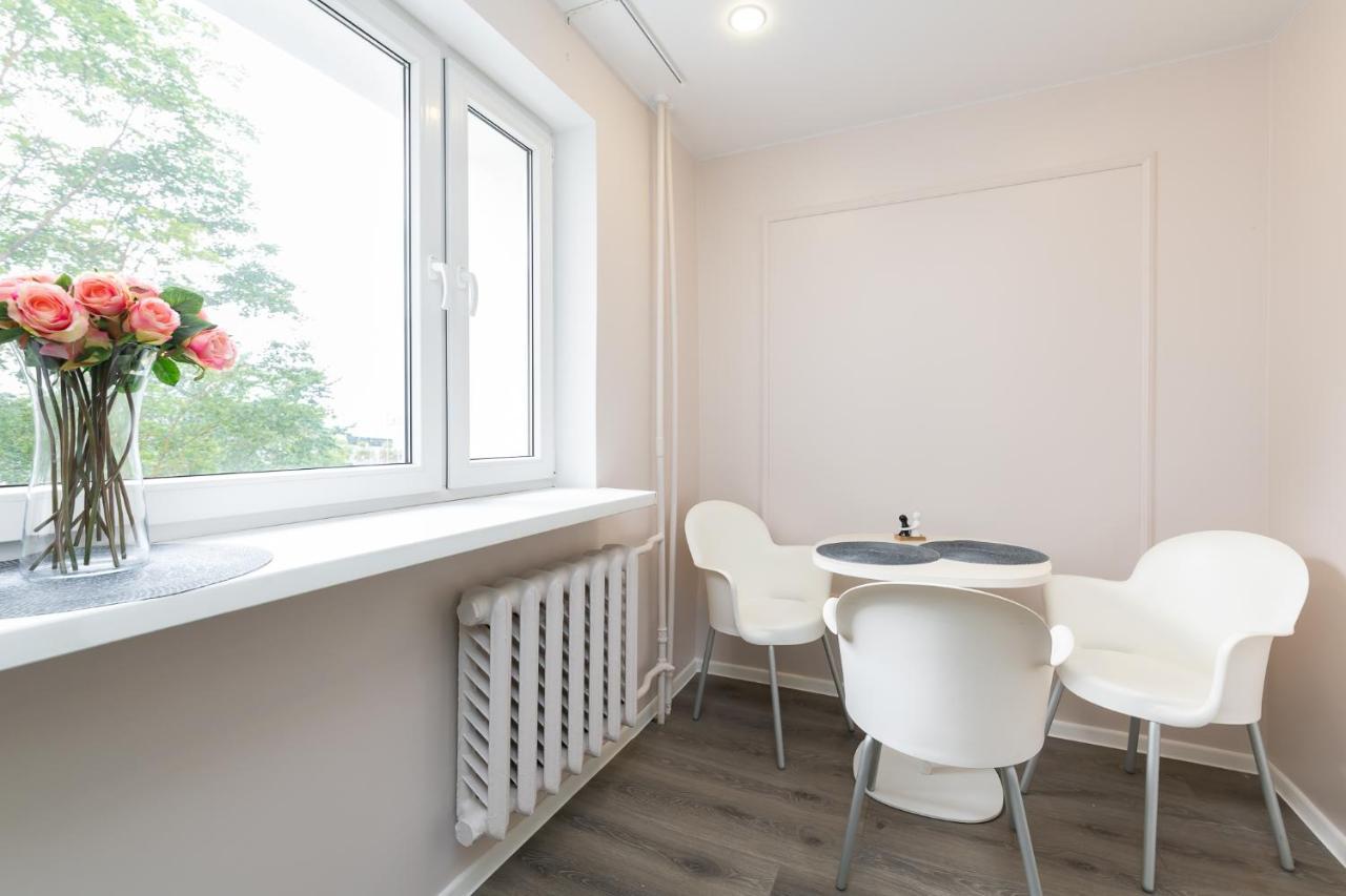 Cozy Stylish Studio Apartment With Free Parking By Centralapartments Tallinn Dış mekan fotoğraf