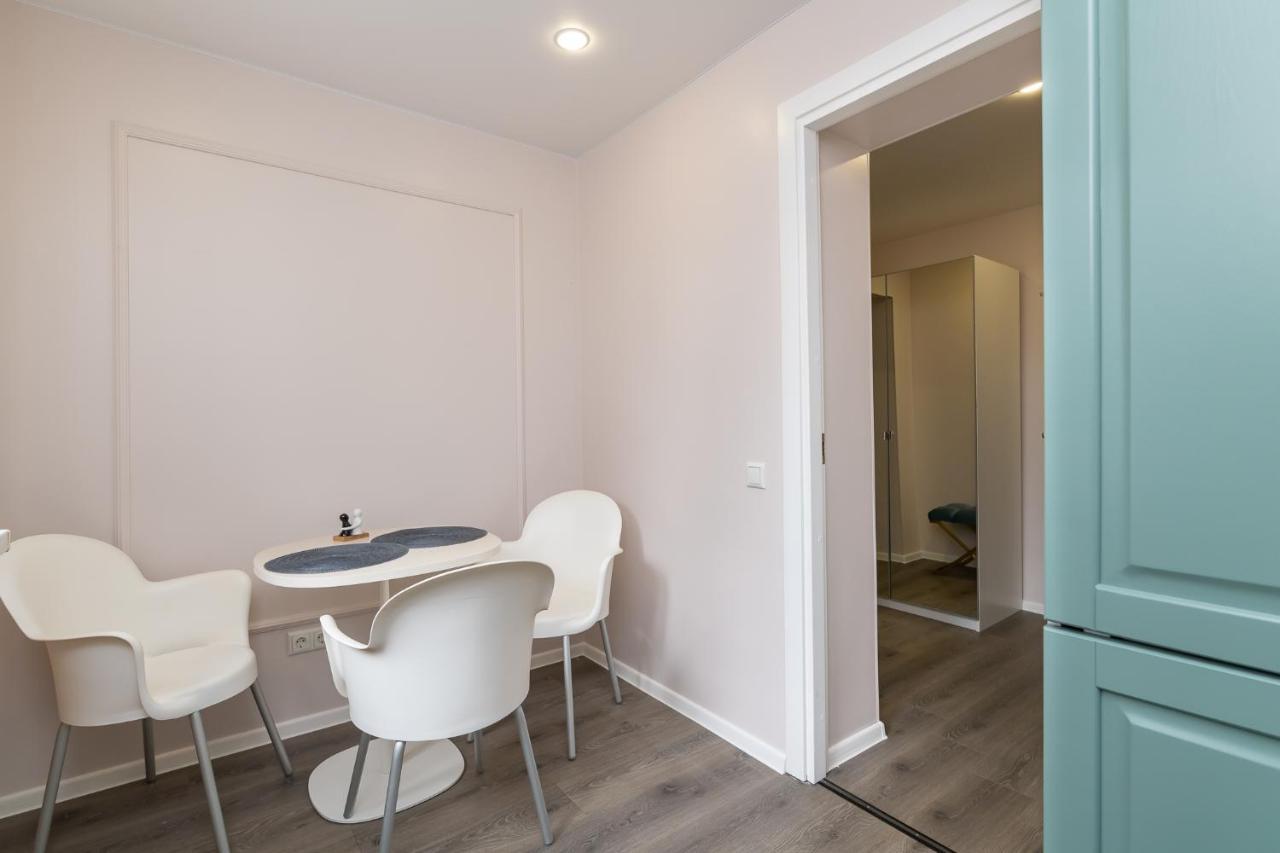 Cozy Stylish Studio Apartment With Free Parking By Centralapartments Tallinn Dış mekan fotoğraf